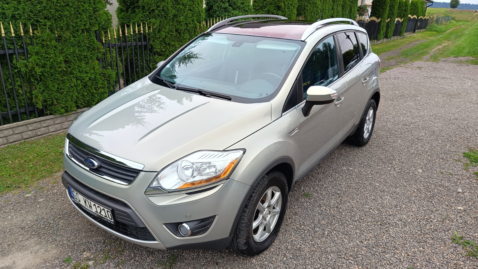 Ford Kuga 33,900 zł 