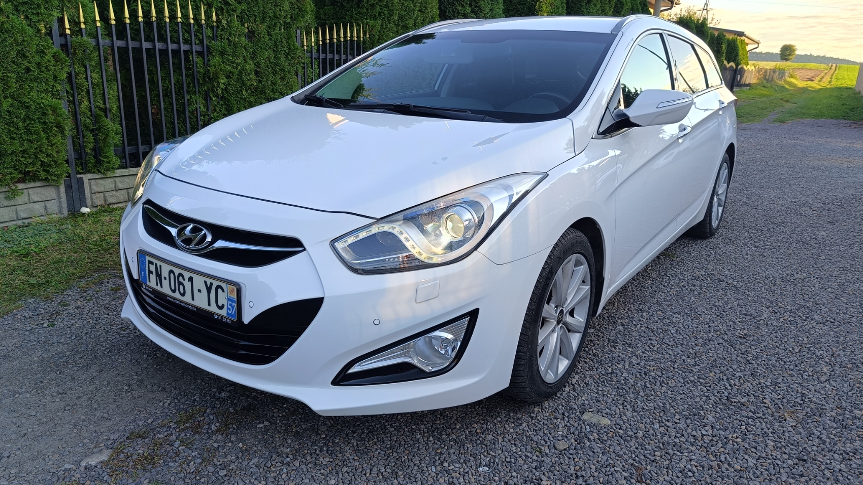 Hyundai i40 37,900 zł. 