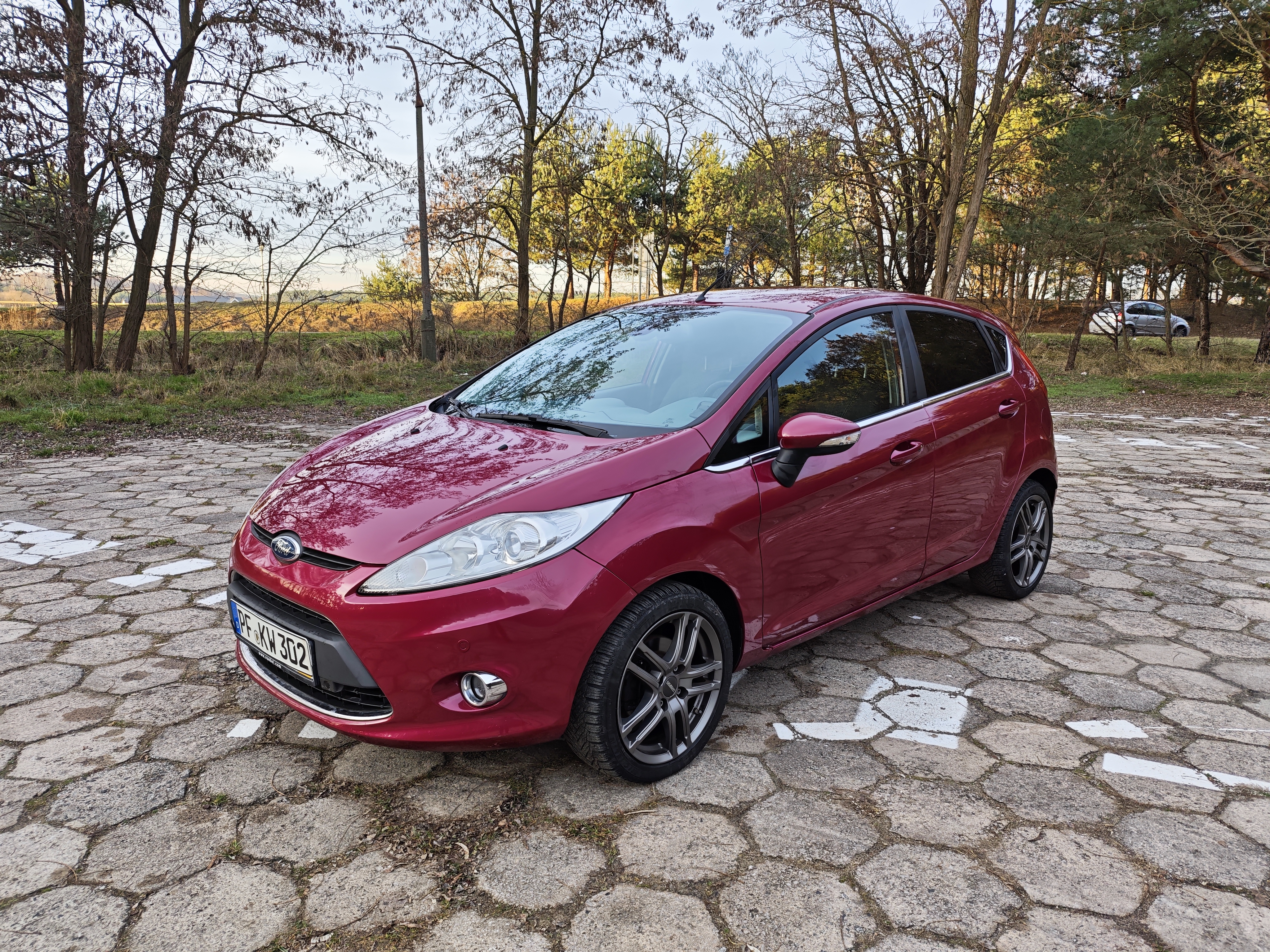 Ford Fiesta 18,500 zł. 
